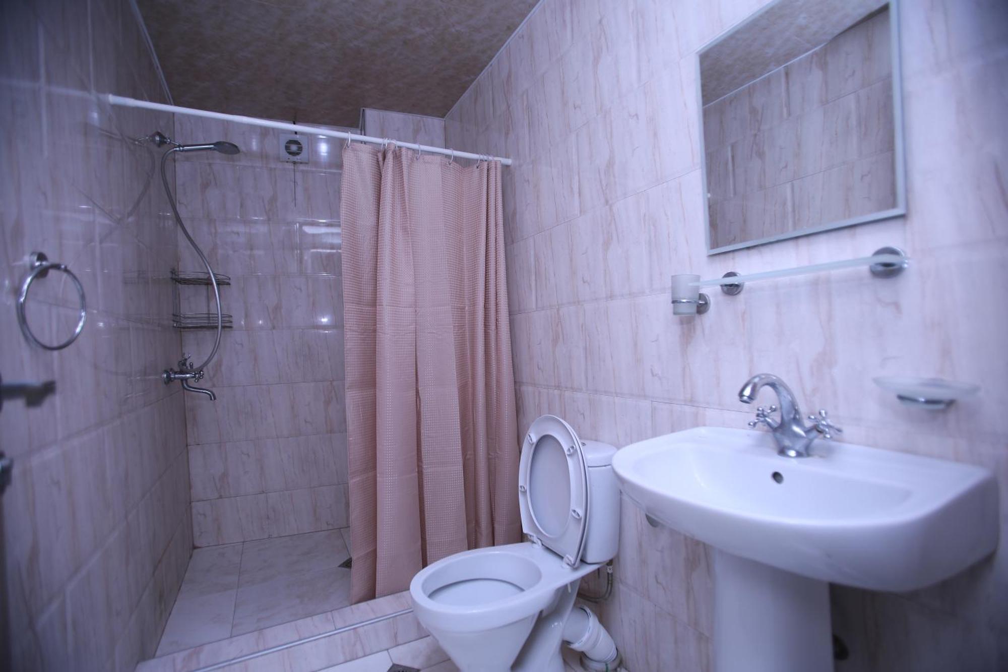 Green House Hotel Kobuleti Ngoại thất bức ảnh